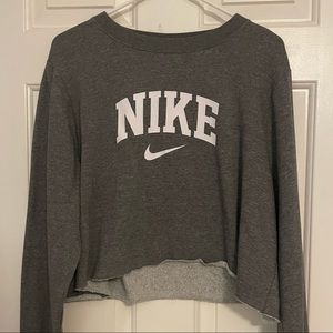 cropped nike crewneck